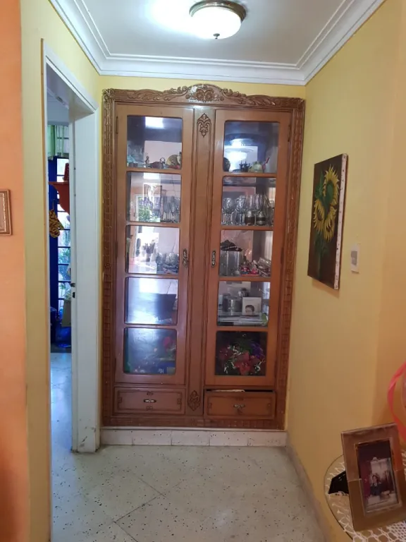VENDO CASA DE 3 NIVELES PARA RESIDENCIA U OFICINA 180,000 USD — foto 2