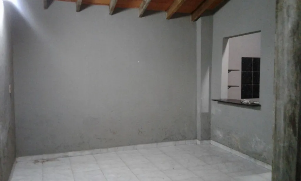 CASA EN LIMPIO MARIANO ROQUE ALONSO — foto 2