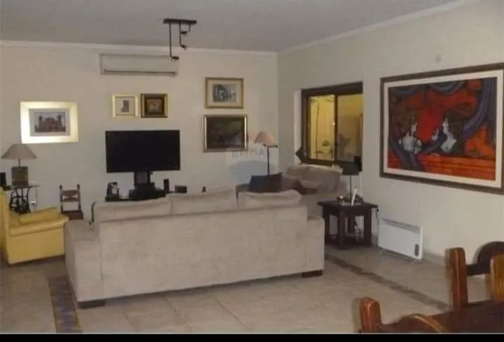 Hermosa casa en Barrio San Jorge — foto 2