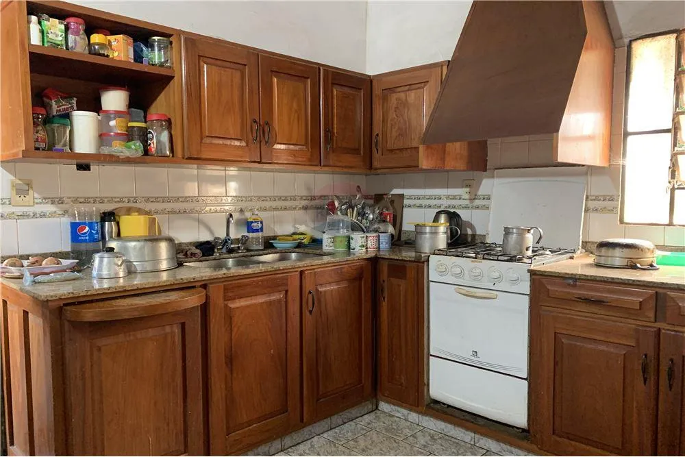 Casa en esquina en Isla Bogado Luque. A 3 cuadras de Fotógrafos del Chaco — foto 3