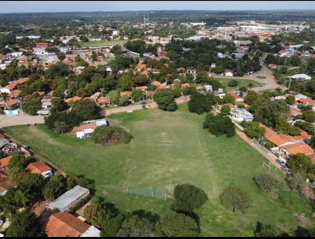 Amplio terreno de 10.543 M2 en el centro de limpio — foto 2