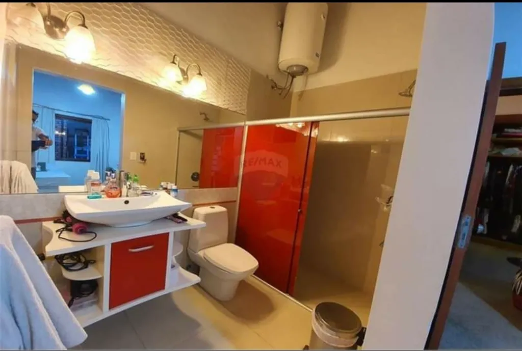 Casa a la venta en el barrio Mbachio de Lambare — foto 3