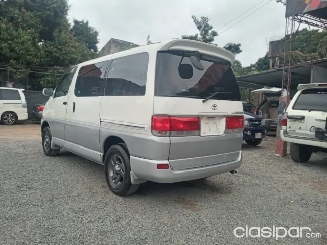 Toyota Regius Recien-Import 1998 — foto 5