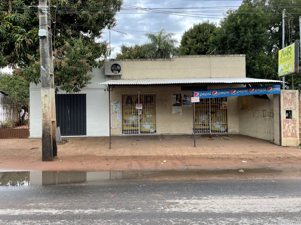 inmejorable ubicacion, salones comerciales en Ñemby — foto 2