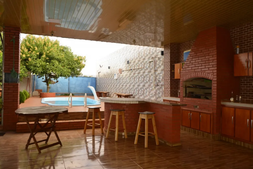 Vendo hermosa casa de 2 habitaciones con Piscina en km10 Acaray — foto 3