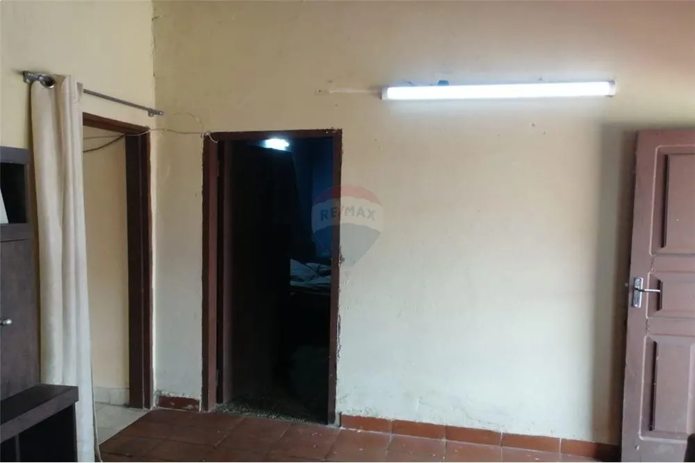 vendo casa en lambare sobre asfalto,barrio san isidro — foto 3