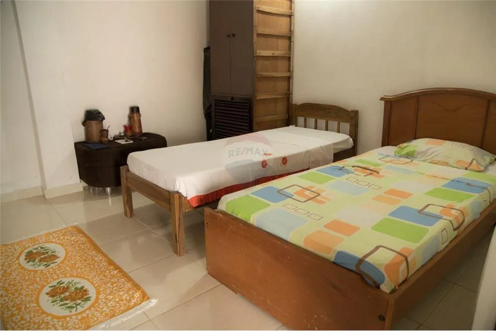 REMATO CASA EN BARRIO HERRERA — foto 2