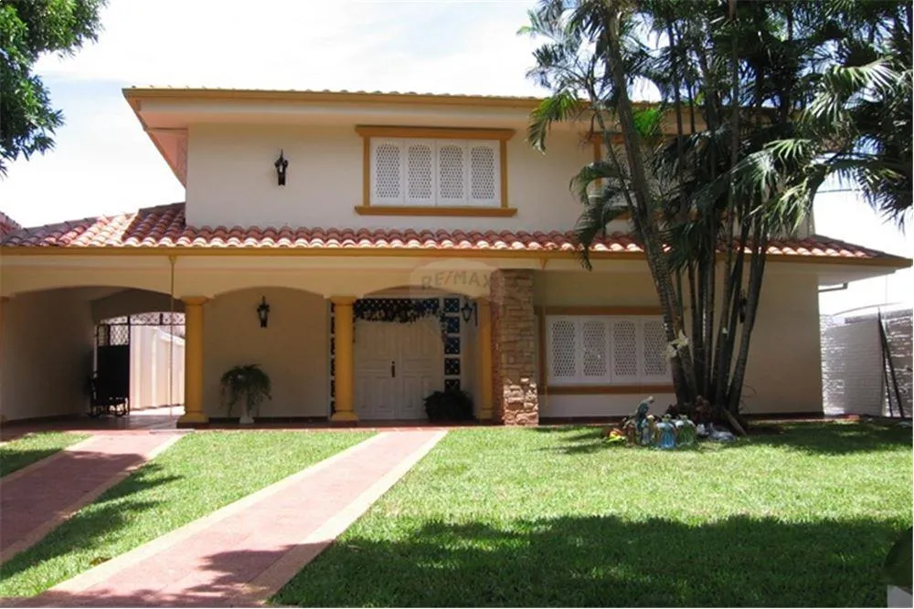 REMATO CASA SOBRE AVDA FERNANDO DE LA MORA — foto 2