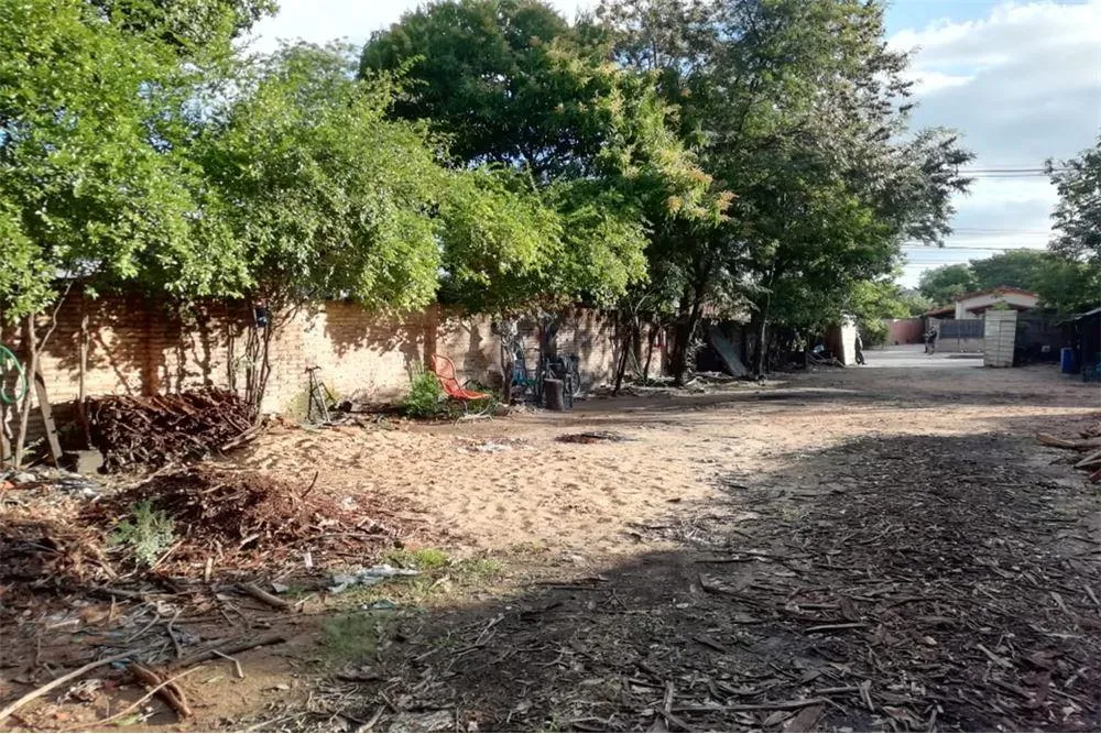 VENDO TERRENO EN ASUNCIÓN - ZONA IPS s Lombardo — foto 3