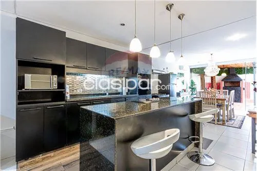 Chalet a la venta en Lambare — foto 2