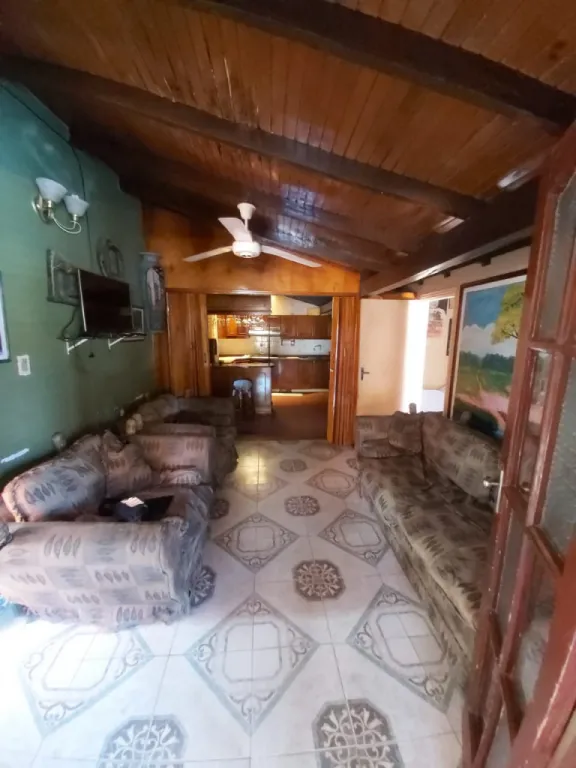 VENDO HERMOSA CASA EN EL BARRIO SAJONIA — foto 3
