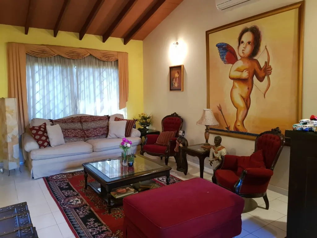 VENDO HERMOSA Y AMPLIA RESIDENCIA EN ITA ENRAMADA 190,000 USD — foto 2