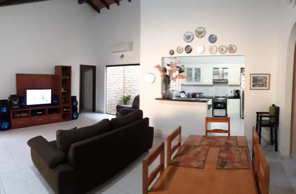 VENDO HERMOSA Y AMPLIA RESIDENCIA EN ITA ENRAMADA 190,000 USD — foto 3