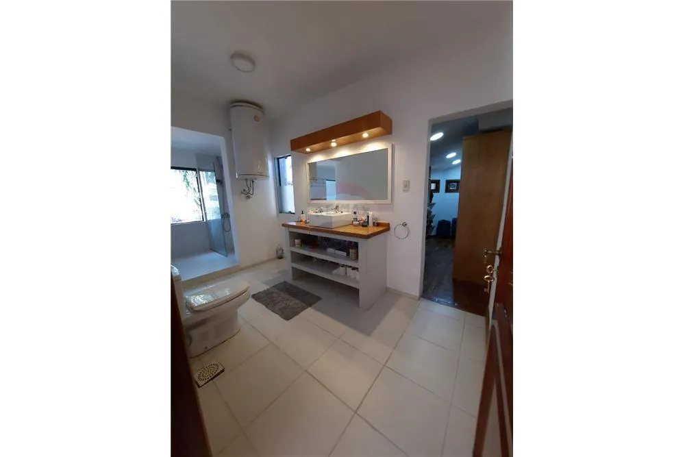 Hermosa residencia exclusivo barrio Santo Domingo, Zona Casa Rica — foto 3