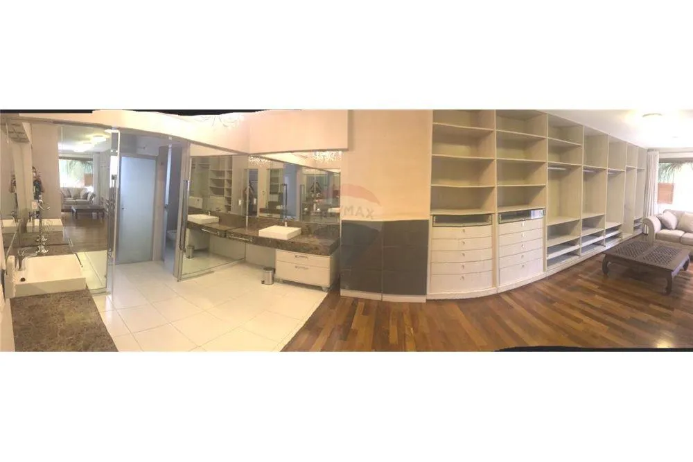 HERMOSA RESIDENCIA EN ASUNCIÓN — foto 3