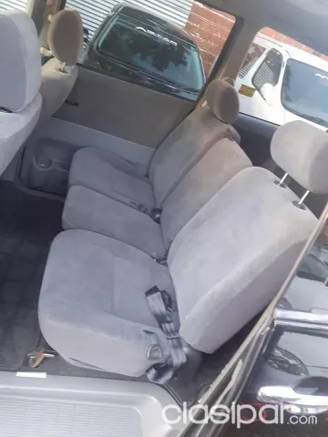 Toyota Noah 2005 — foto 7
