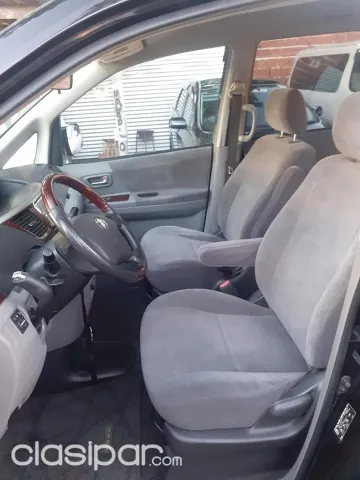 Toyota Noah 2005 - foto 8