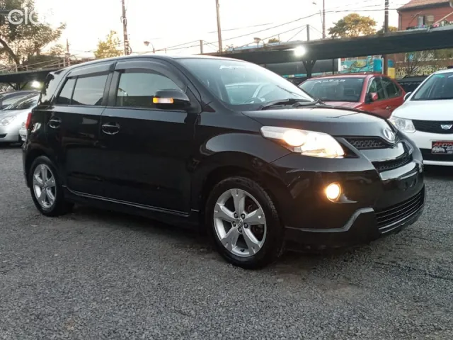 Toyota Ist 2008 - foto 2
