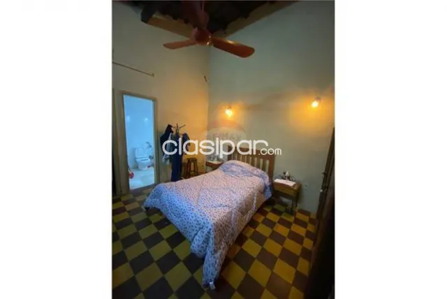 EN VENTA CASA A SER REMODELADA EN BARRIO OBRERO — foto 2