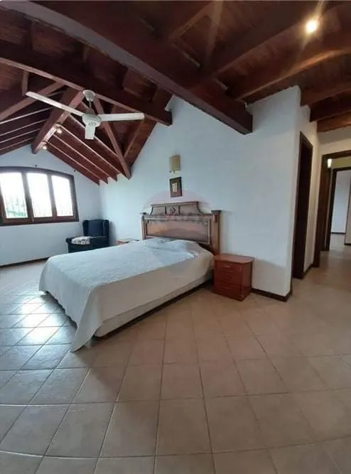 VENDO HERMOSA PROPIEDAD EN LOS LAURELES — foto 3