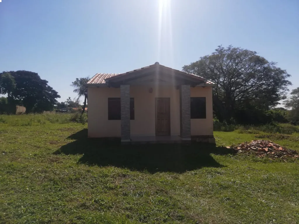 HECTÁREA Y MEDIA ZONA AVDA LOPEZ GODOY EN CAPIATA — foto 2
