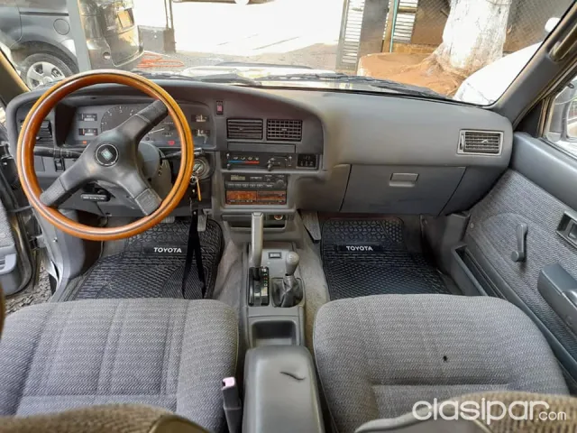 Toyota Hilux 1996 — foto 4