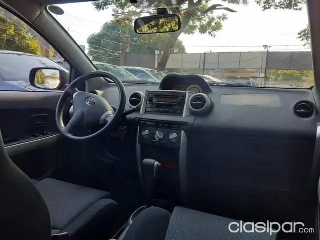 Toyota Ist 2006 - foto 2
