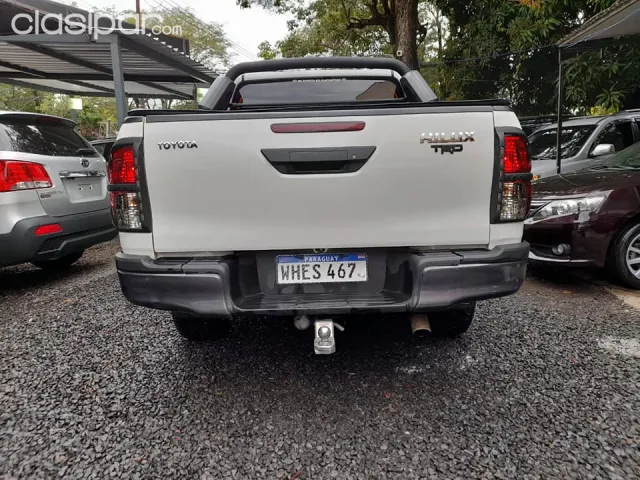 Toyota Hilux 2018 - foto 8
