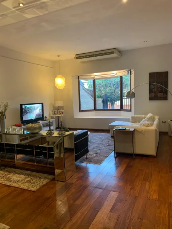 Alquilo Casa en Asunción Barrio Villamorra — foto 2