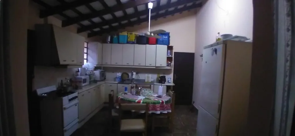 VENDO CASA EN EXCLUSIVO BARRIO MBURUCUYA — foto 2