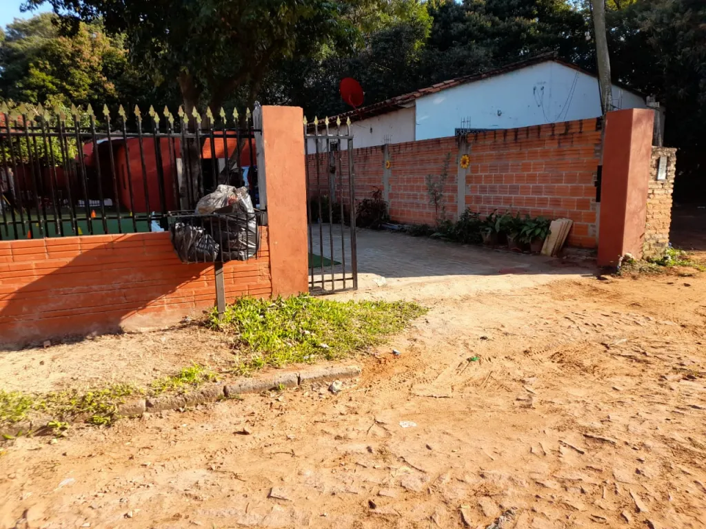 Casa con Gimnasio en Capiata Ruta 2 — foto 2