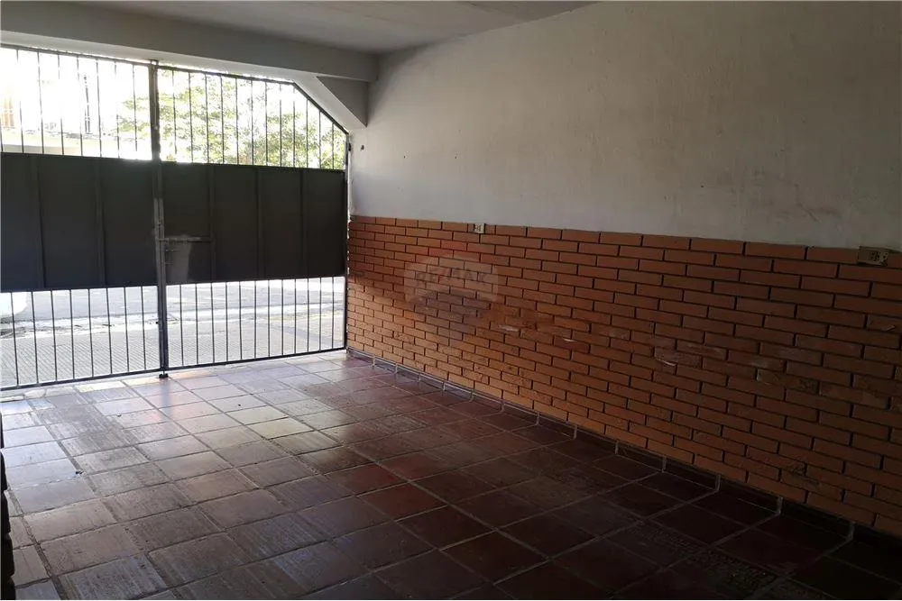 BRILLANTE OPORTUNIDAD-VENDO TERRENO CON CASA EN RECOLETA — foto 2