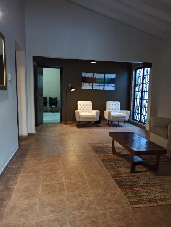 Casa en Manorá en esquina — foto 2