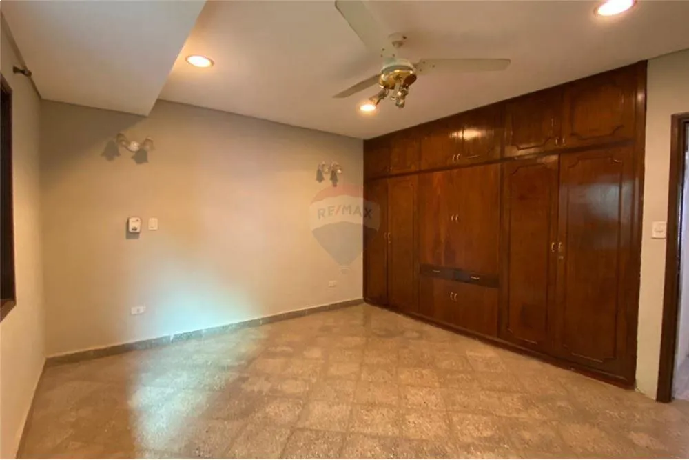 HERMOSA CASA A PASOS DEL NUEVO SUPERSIES FELIX BOGADO — foto 2