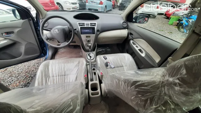 Toyota Belta 2008 — foto 6