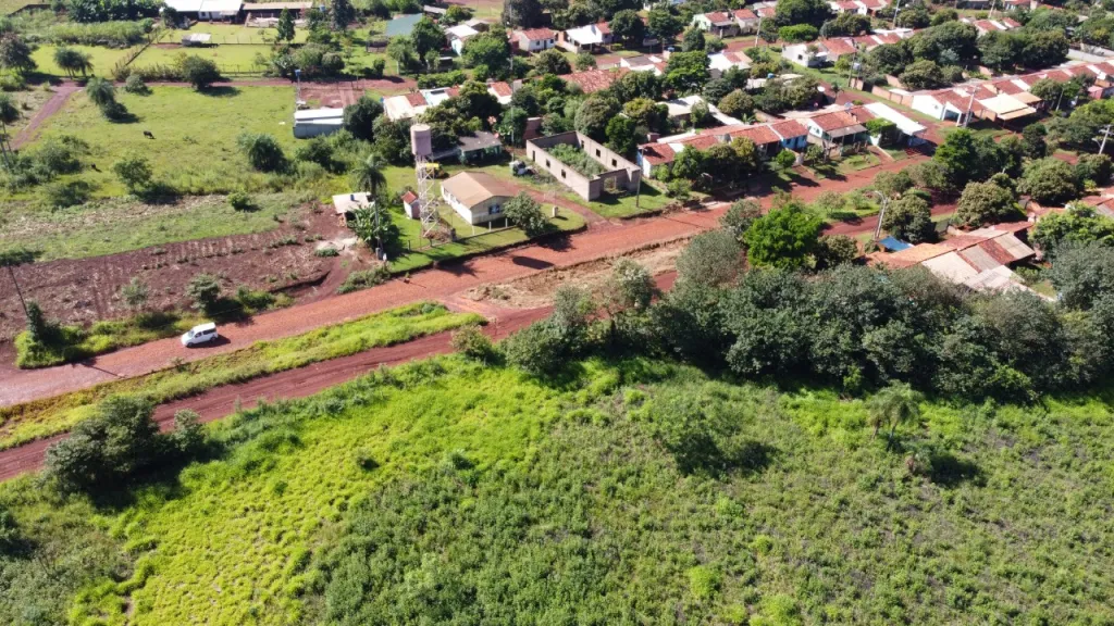 Vendo terreno titulado en Presidente Franco - km 8 Monday – Barrio Santo Domingo — foto 3