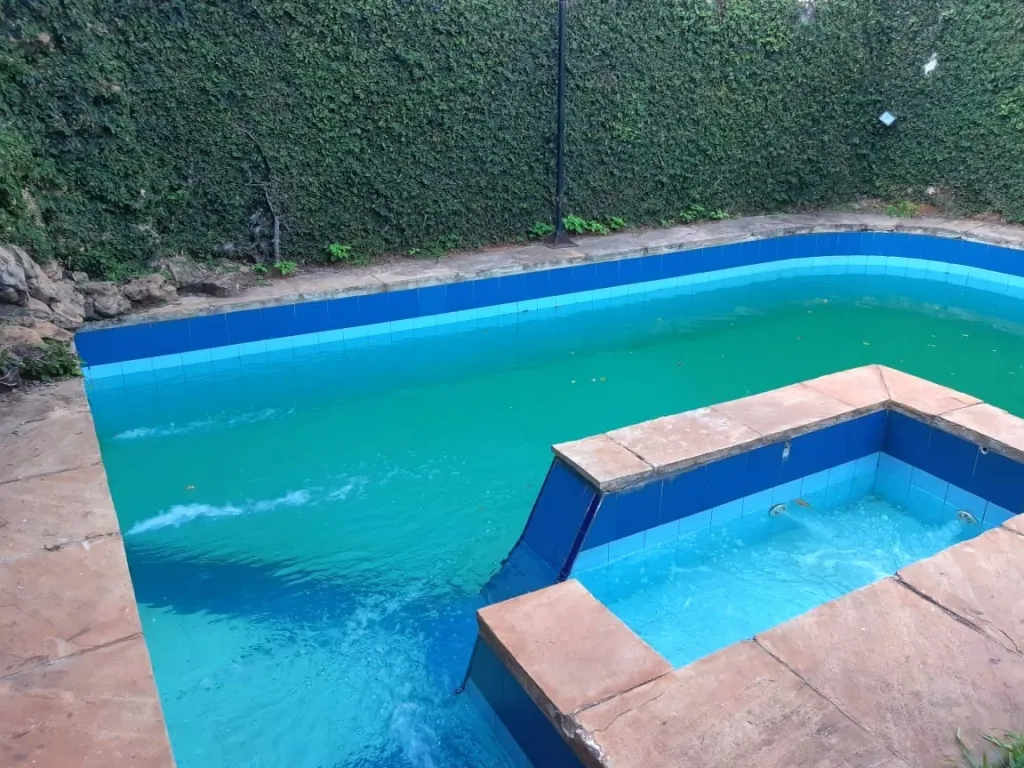 VENDO CASA CONFORTABLE CON PISCINA EN SAN VICENTE — foto 3