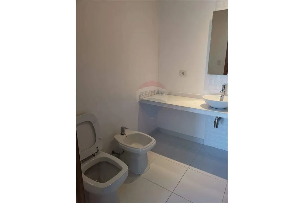 VENDO DEPARTAMENTO DE 2 HABITACIONES + COCHERA — foto 3