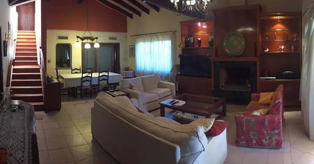 VENDO CASA EN BARRIO JARA (ZONA CENTENARIO) — foto 2