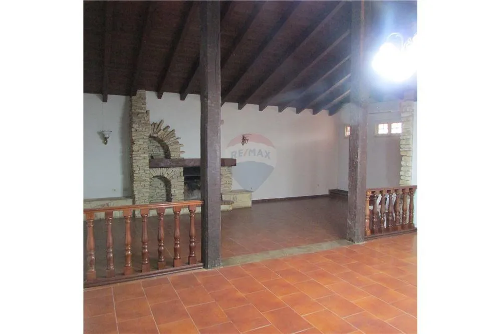 SE ALQUILA AMPLIA CASA PARA OFICINA — foto 3