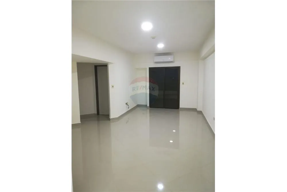 ALQUILO DEPARTAMENTO EN EL CENTRO DE ASUNCIÓN — foto 2