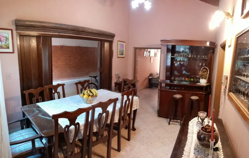 VENDO AMPLIA PROPIEDAD EN B° RECOLETA - ZONA LAS ALMENAS — foto 2