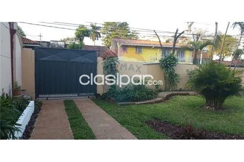 Imponente Residencia de 3 Niveles en Villa Morra para uso de oficina — foto 2