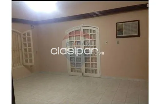 Residencia en Barrio Hipódromo para uso de oficina — foto 2
