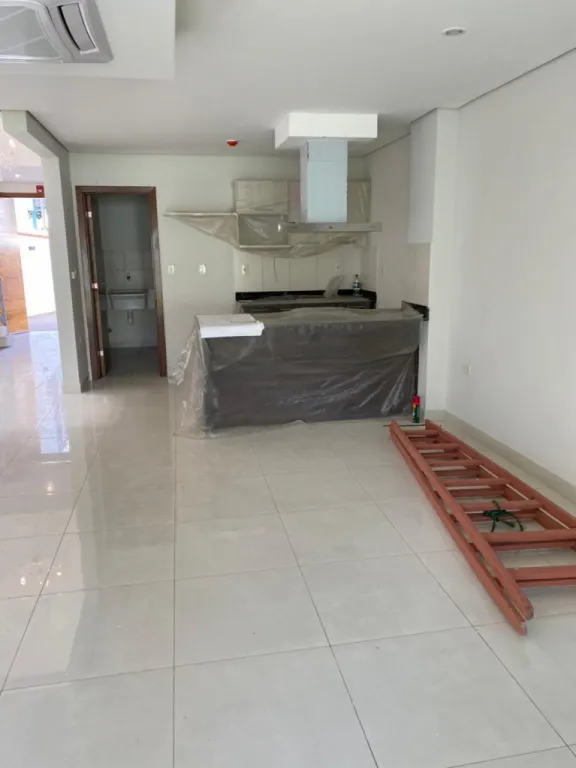 CASA PAREADA EN LOS LAURELES A ESTRENAR — foto 3