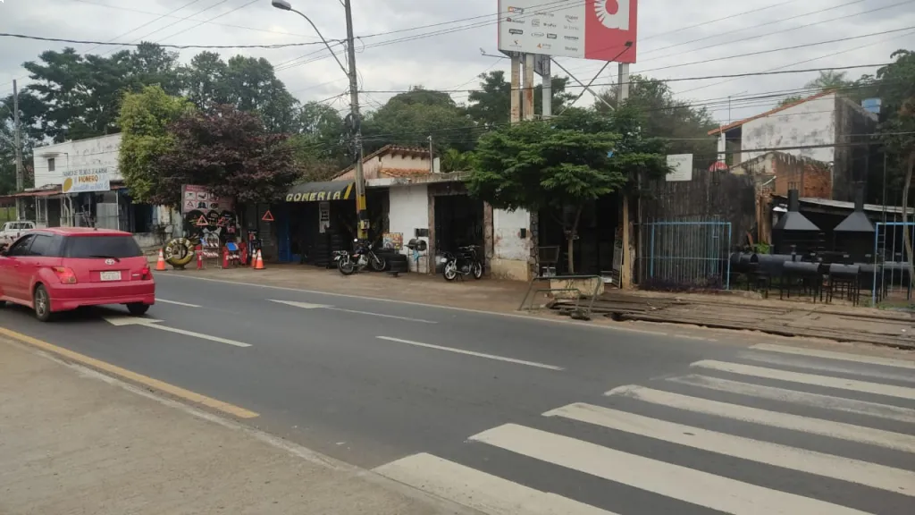 VENDO TERRENO SOBRE RUTA 2 MCAL. ESTIGARRIBIA — foto 2