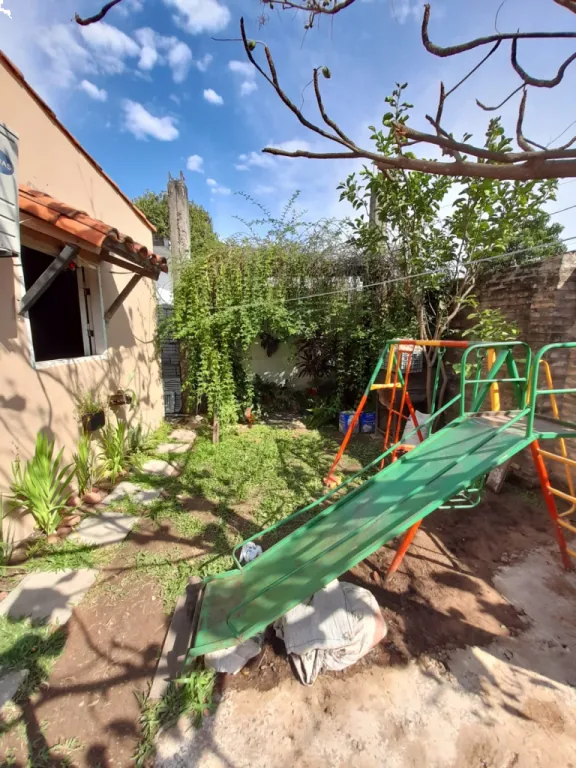 OFERTA CASA EN ASUNCIÓN BARRIO TRINIDAD A MINUTOS DEL CENTRO — foto 3