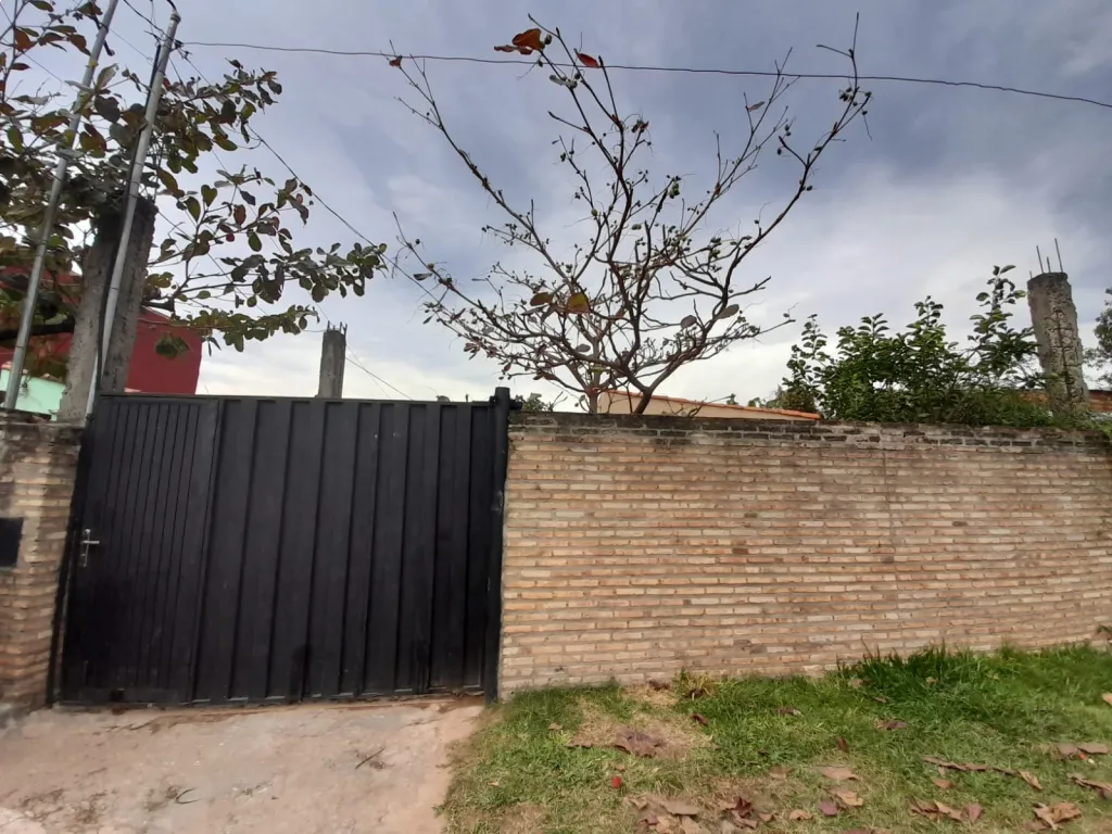 OFERTA CASA EN ASUNCIÓN BARRIO TRINIDAD A MINUTOS DEL CENTRO — foto 2
