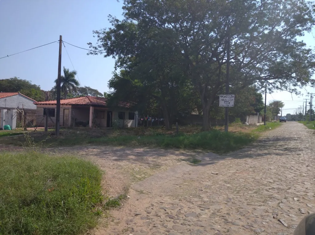VENDO TERRENO EN ESQUINA MARIANO ROQUE ALONSO — foto 2