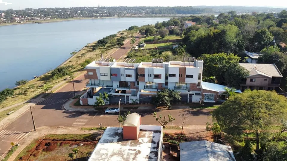 VENDO AMPLIO TERRENO - Vista al Rio- Encarnación Santa María — foto 2